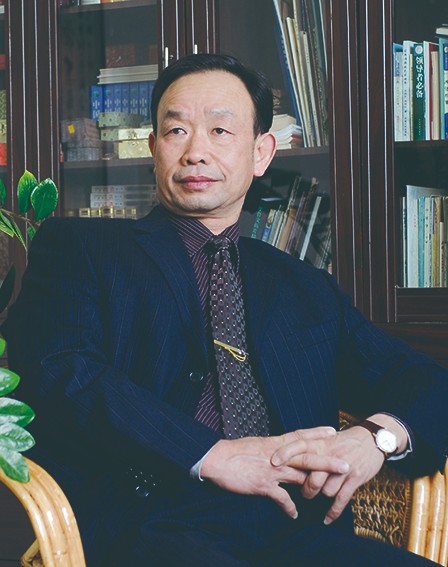 李镇锐照片.jpg