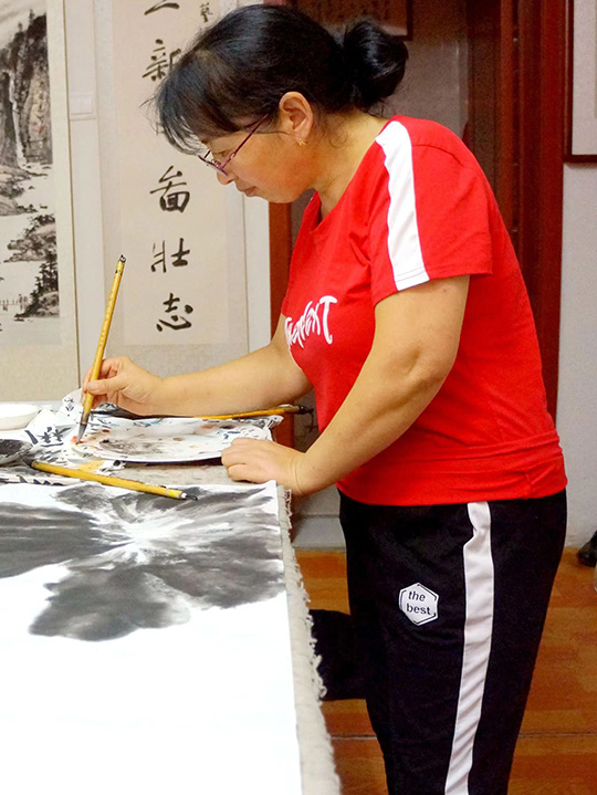 康爱莲照片.jpg