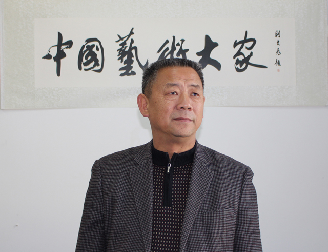 蒋斗贵个人照.jpg