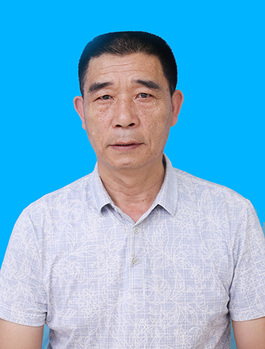 邓君华