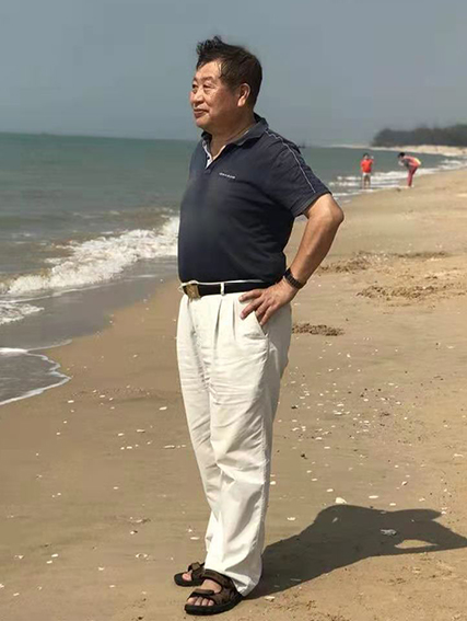 张冀群